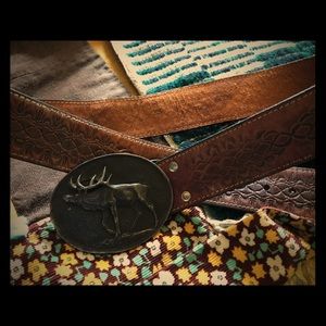 78 Wyoming Art Studio Bronze belt buckle